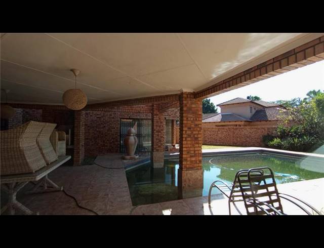 4 BEDROOM HOUSE FOR SALE IN THE ORCHARDS